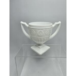 Indiana Glass DAISY Milk Glass Handled Square Footed Open Sugar Bowl